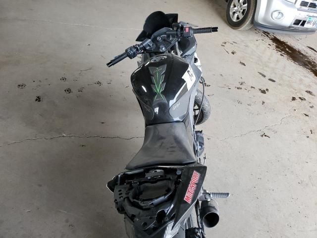 2017 Kawasaki EX300 A