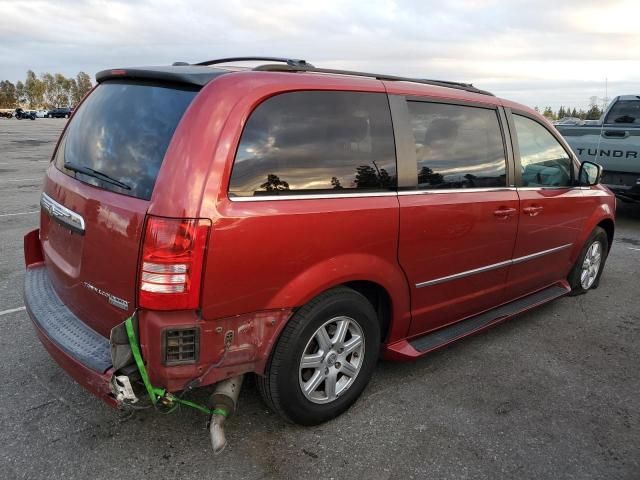 2010 Chrysler Town & Country Touring