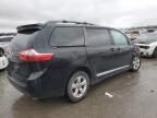 2018 Toyota Sienna LE