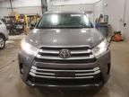 2018 Toyota Highlander SE