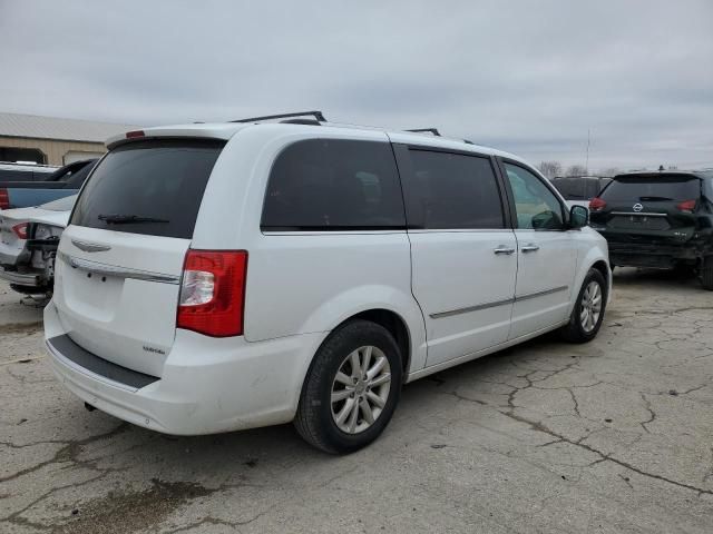 2016 Chrysler Town & Country Limited Platinum