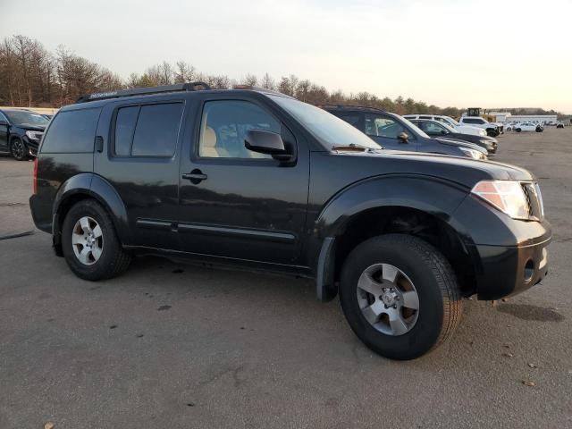 2007 Nissan Pathfinder LE