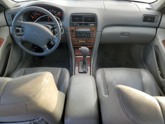 2001 Lexus ES 300