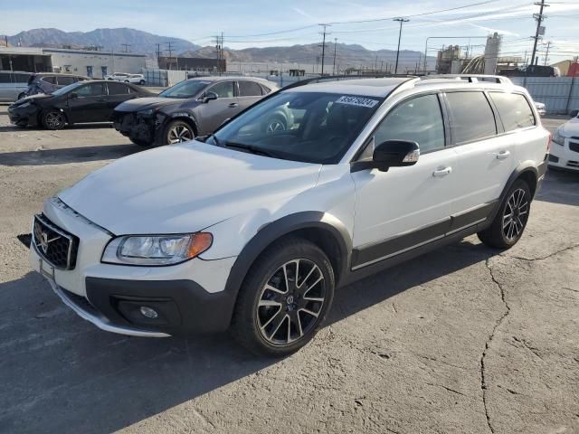 2016 Volvo XC70 T5 Classic Platinum