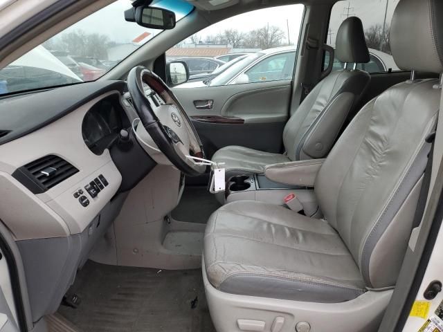 2011 Toyota Sienna XLE