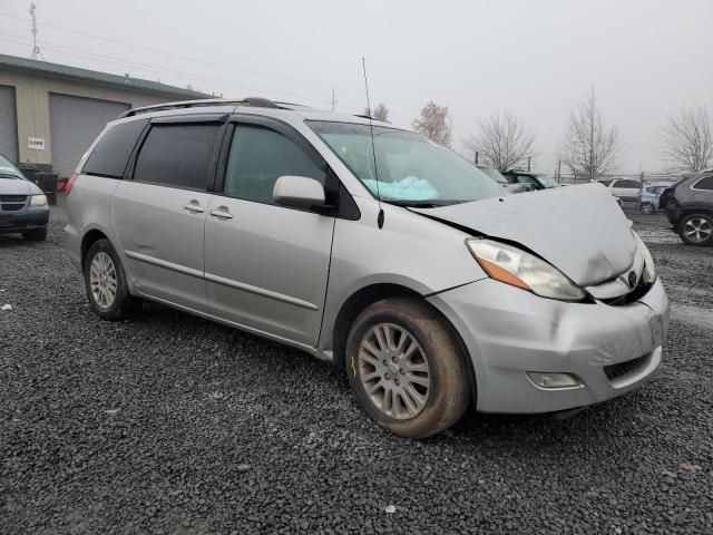 2008 Toyota Sienna XLE