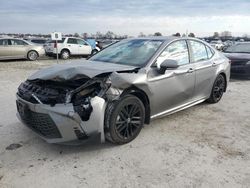 Carros salvage sin ofertas aún a la venta en subasta: 2025 Toyota Camry XSE