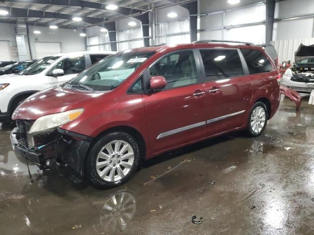 2011 Toyota Sienna XLE