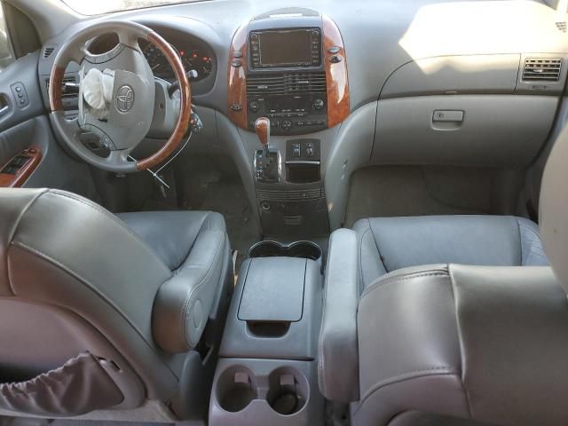 2008 Toyota Sienna XLE