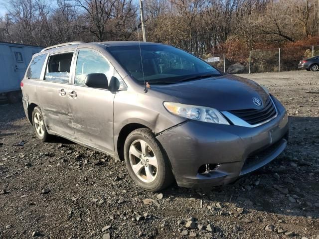 2012 Toyota Sienna LE