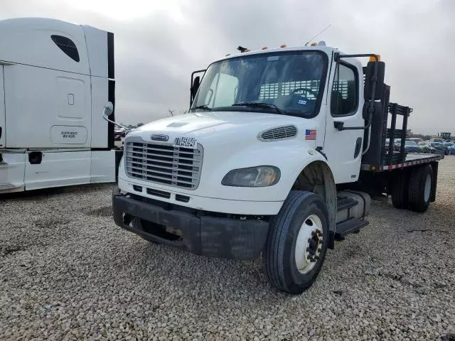 2007 Freightliner M2 106 Medium Duty