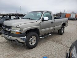 Salvage trucks for sale at Bridgeton, MO auction: 2001 Chevrolet Silverado K2500 Heavy Duty