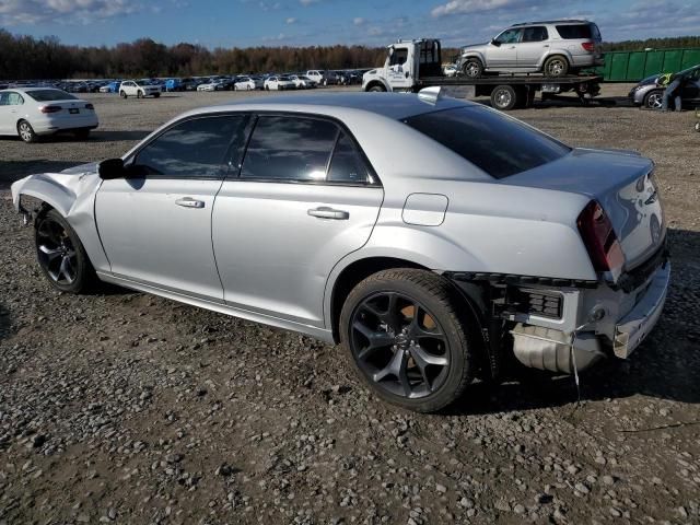 2023 Chrysler 300 Touring L