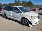 2014 Chrysler Town & Country Touring L