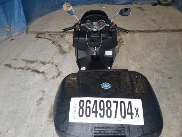 2009 Piaggio MP3 500