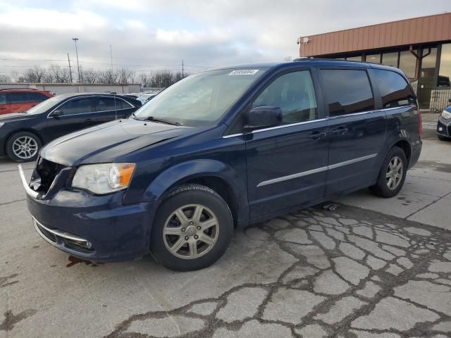 2012 Chrysler Town & Country Touring