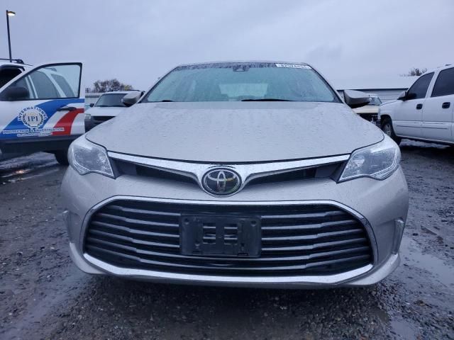 2017 Toyota Avalon XLE