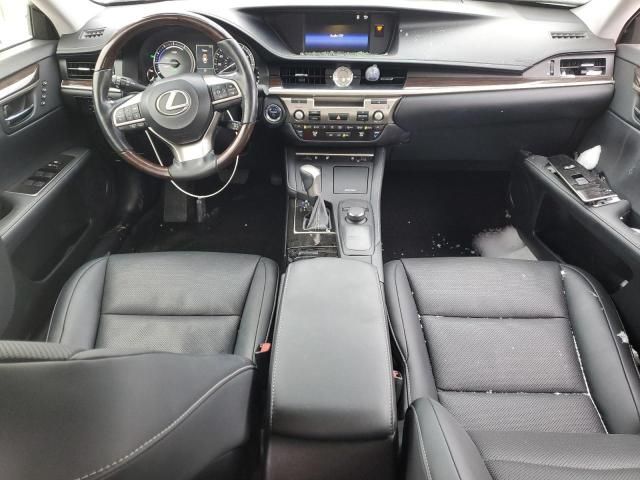 2016 Lexus ES 300H