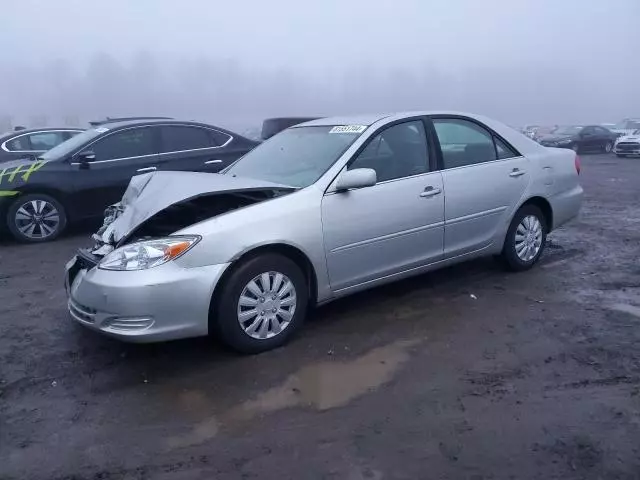 2004 Toyota Camry LE