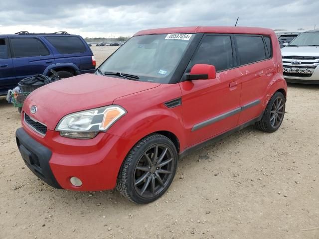 2010 KIA Soul +