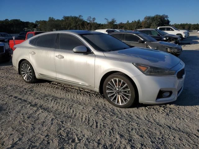 2017 KIA Cadenza Premium