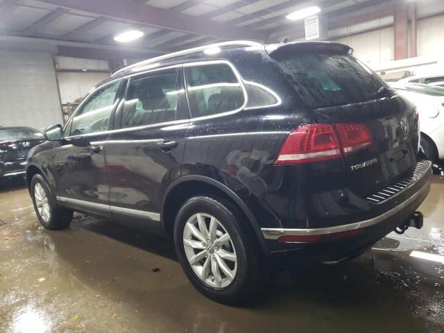 2016 Volkswagen Touareg Sport