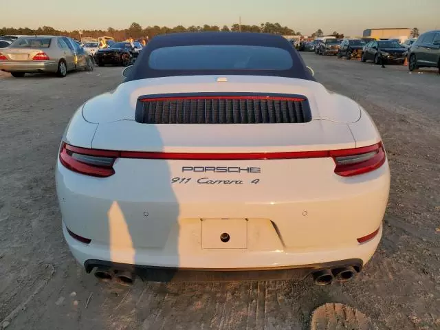 2019 Porsche 911 Carrera