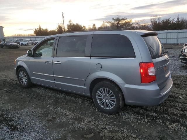 2014 Chrysler Town & Country Touring L