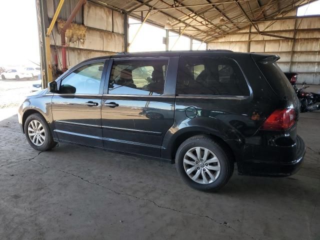 2012 Volkswagen Routan SE