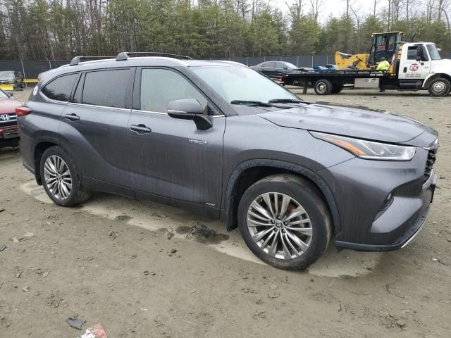 2020 Toyota Highlander Hybrid Platinum