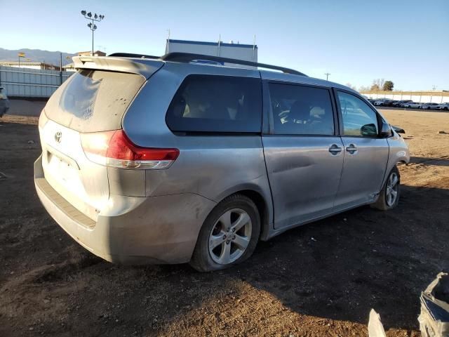 2011 Toyota Sienna LE