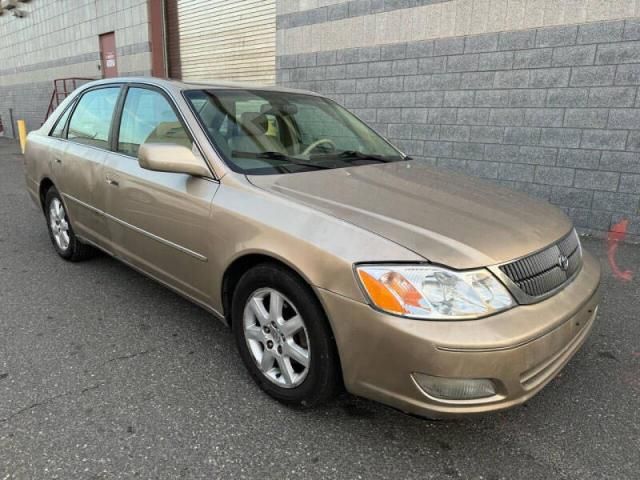 2000 Toyota Avalon XL