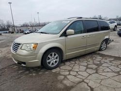 2010 Chrysler Town & Country Touring en venta en Fort Wayne, IN