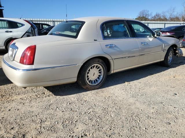 2000 Lincoln Town Car Cartier