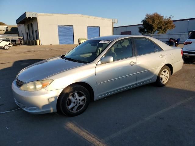 2004 Toyota Camry LE