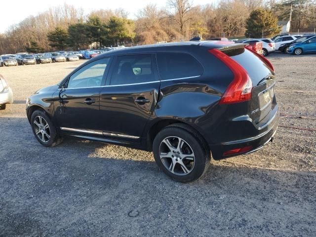 2015 Volvo XC60 T6 Platinum