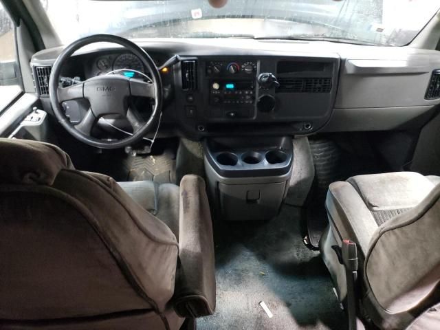 2004 GMC Savana RV G1500