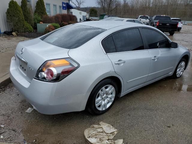 2010 Nissan Altima Base