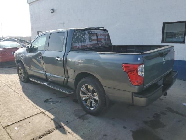 2017 Nissan Titan SV