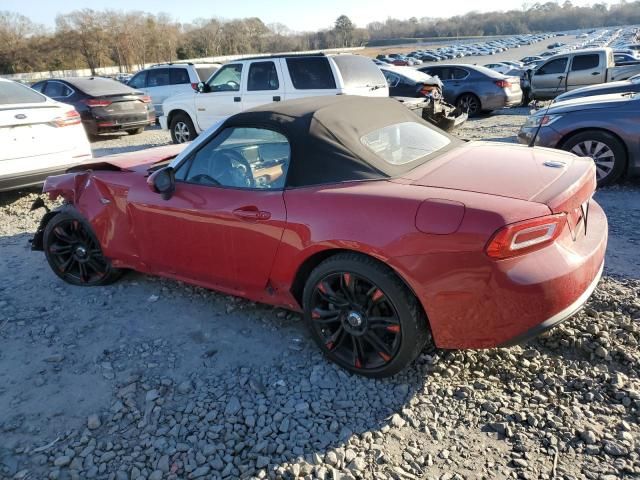 2017 Fiat 124 Spider Classica