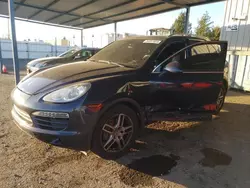 Porsche Cayenne Vehiculos salvage en venta: 2011 Porsche Cayenne