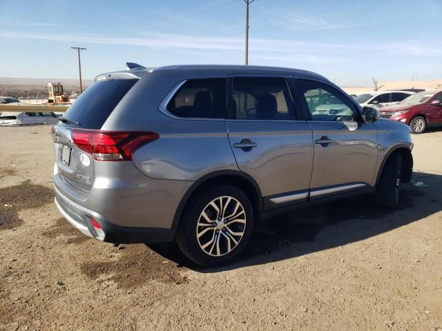 2017 Mitsubishi Outlander SE