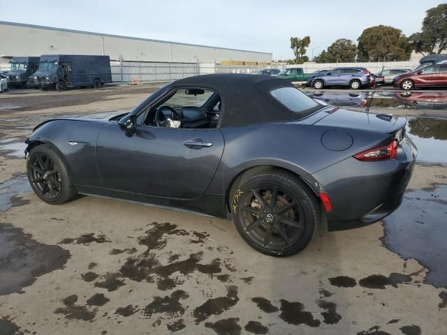 2016 Mazda MX-5 Miata Club