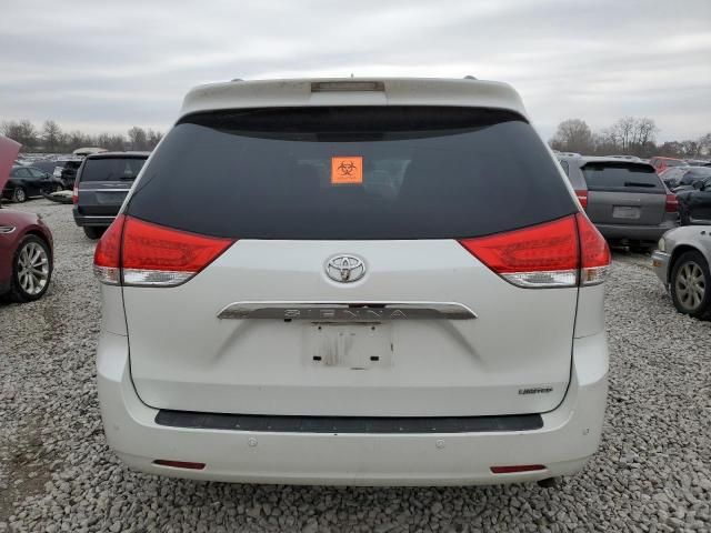 2011 Toyota Sienna XLE