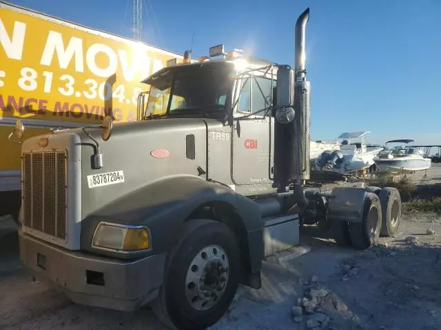 2004 Peterbilt 385