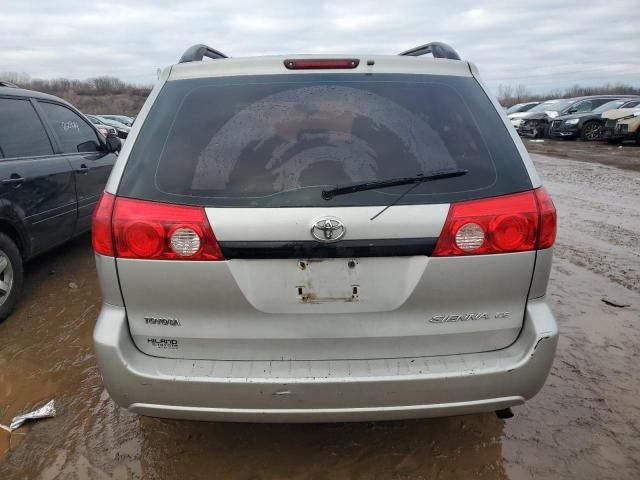 2006 Toyota Sienna CE