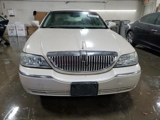 2003 Lincoln Town Car Cartier