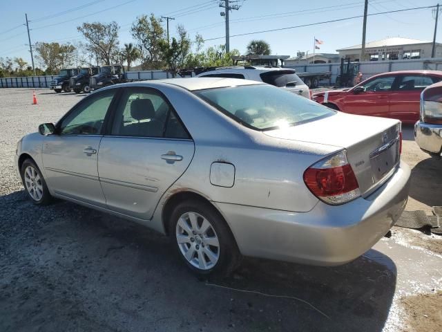 2005 Toyota Camry LE