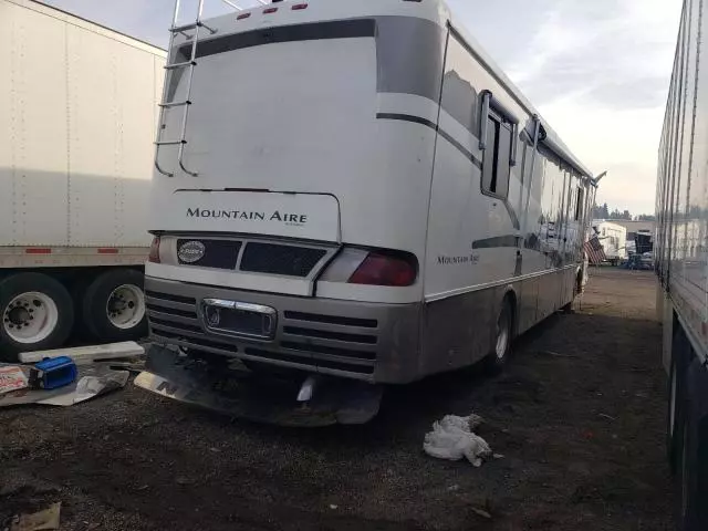 2001 Freightliner Chassis X Line Motor Home