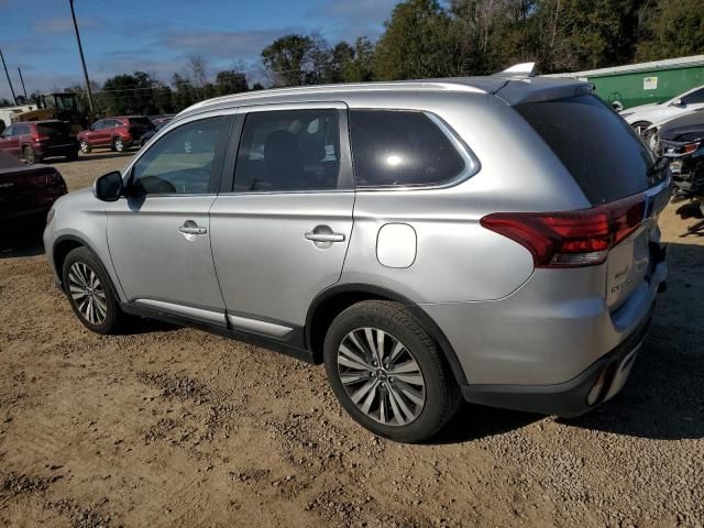 2020 Mitsubishi Outlander SE